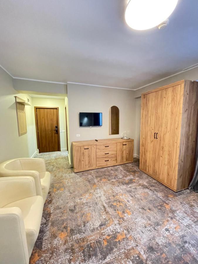 Hotel City Tulcea Eksteriør bilde