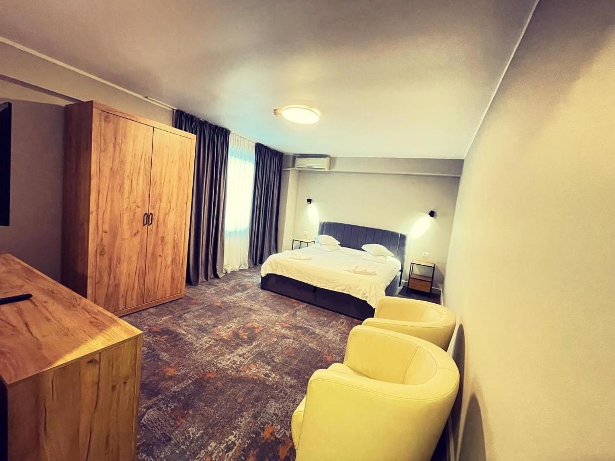 Hotel City Tulcea Eksteriør bilde