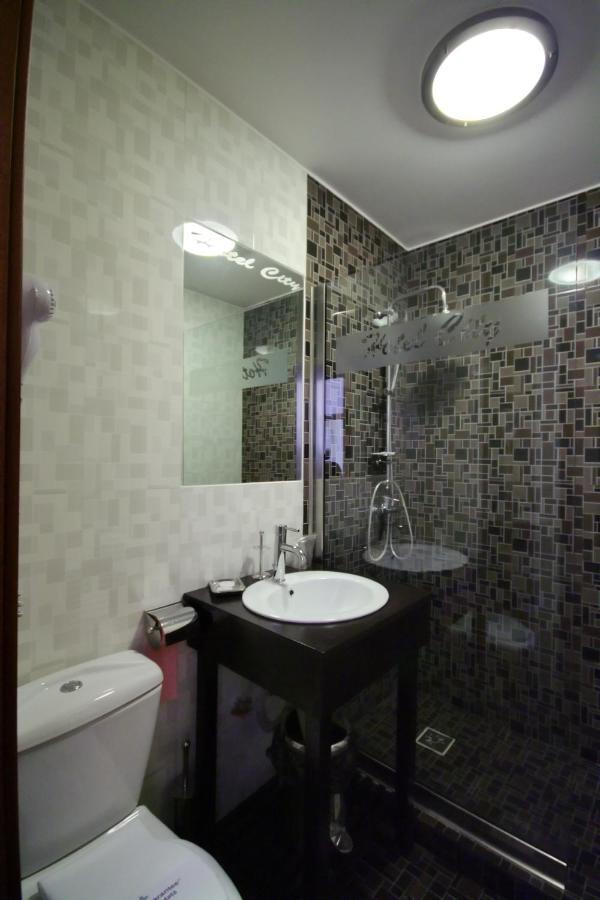 Hotel City Tulcea Eksteriør bilde